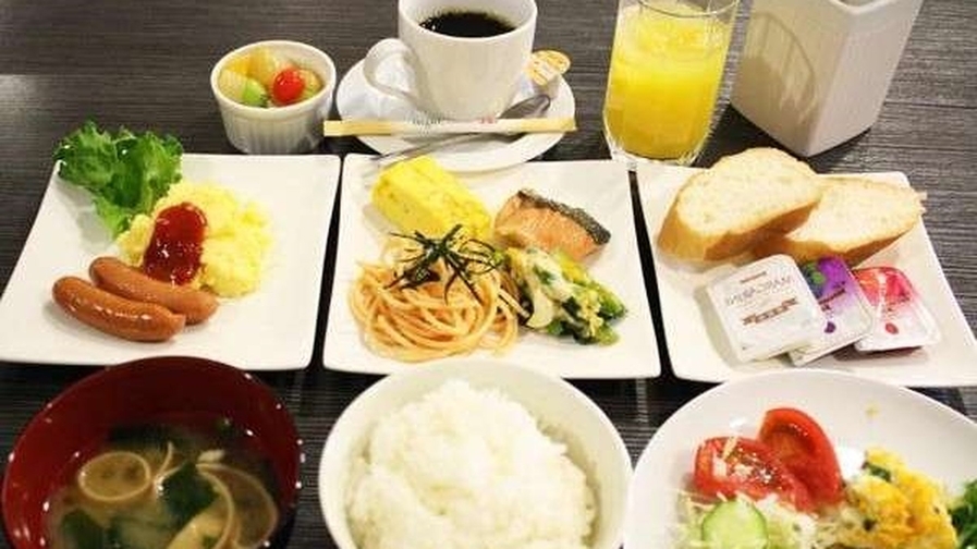 SimpleStay★朝食ビュッフェ付【楽パック★特典付】通常11時→12時